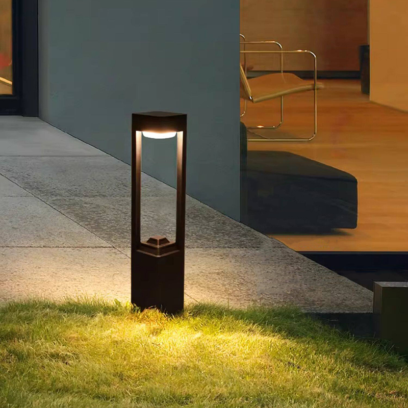 Lampada da terra luminosa per  - Solar Garden Light recensione e prezzo