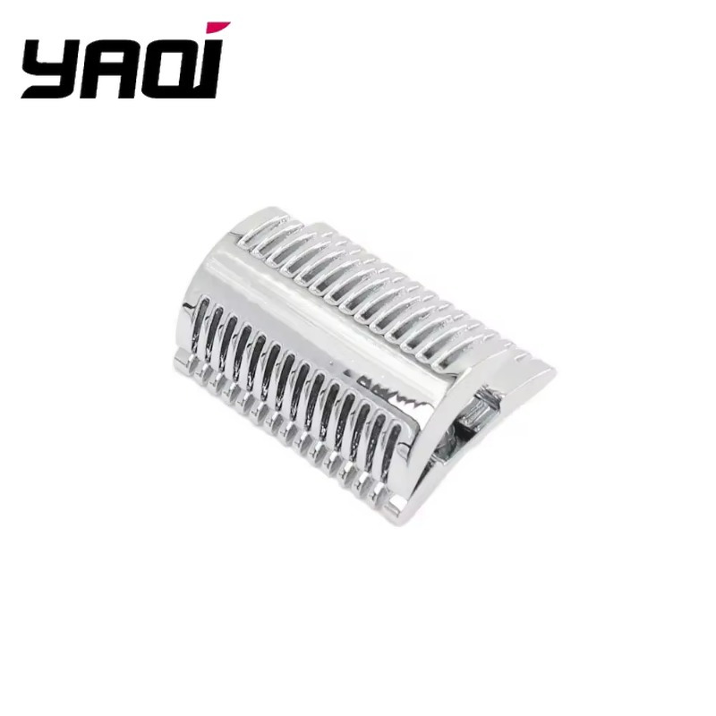 Rasoio di sicurezza da uomo Ya - Safety Razor Handle recensione e prezzo