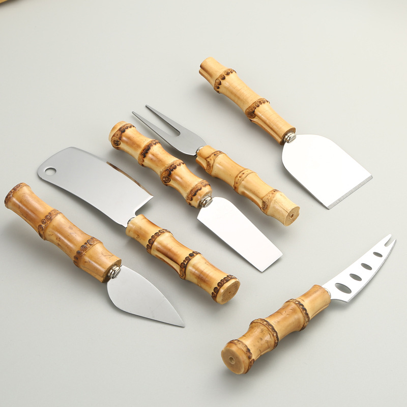 Coltelli da formaggio in bambù - Bamboo Cutlery recensione e prezzo