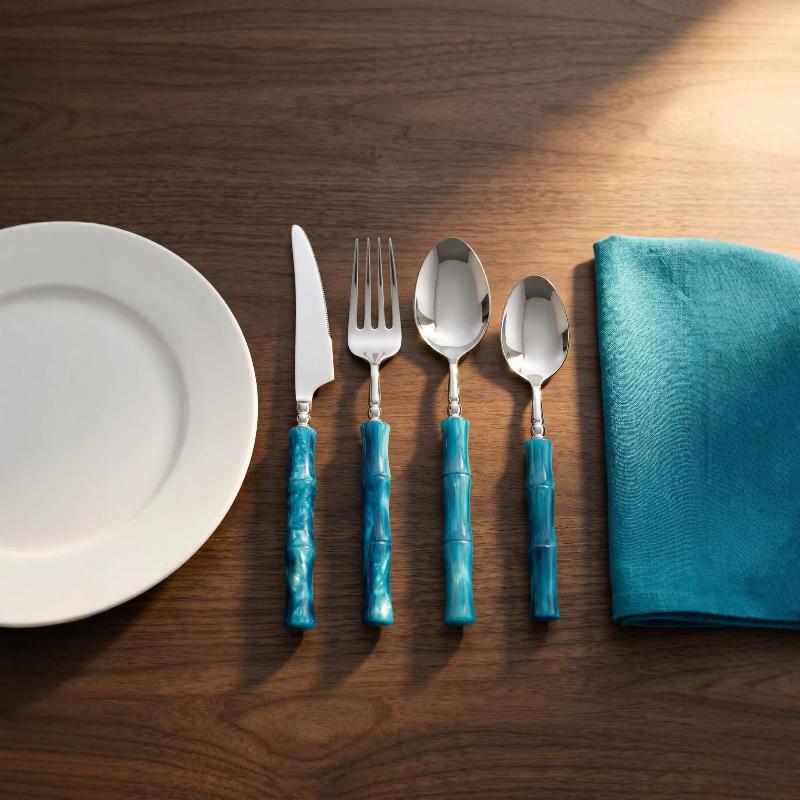Set di posate in acrilico con  - Bamboo Cutlery recensione e prezzo